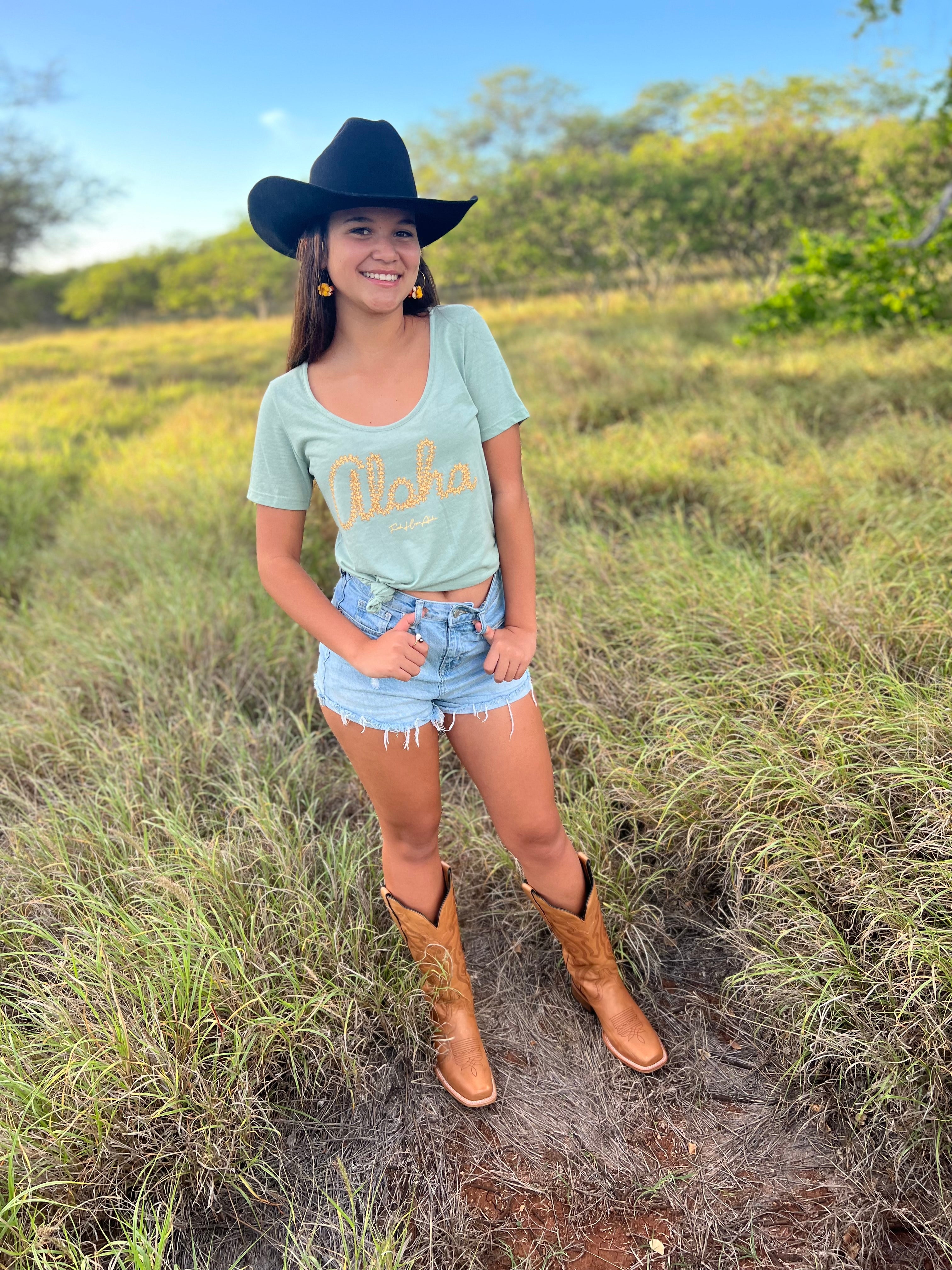 Aloha Puakenikeni Womens Tee